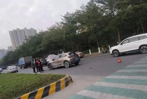 广东茂名今日头条车祸