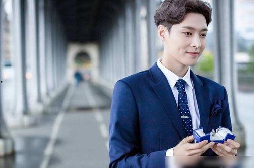 肖战张艺兴头条账号,双星闪耀，粉丝狂欢时刻